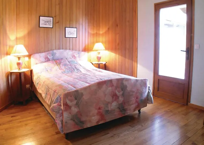 Holiday home Awesome In Sur La Tranche-sur-Mer